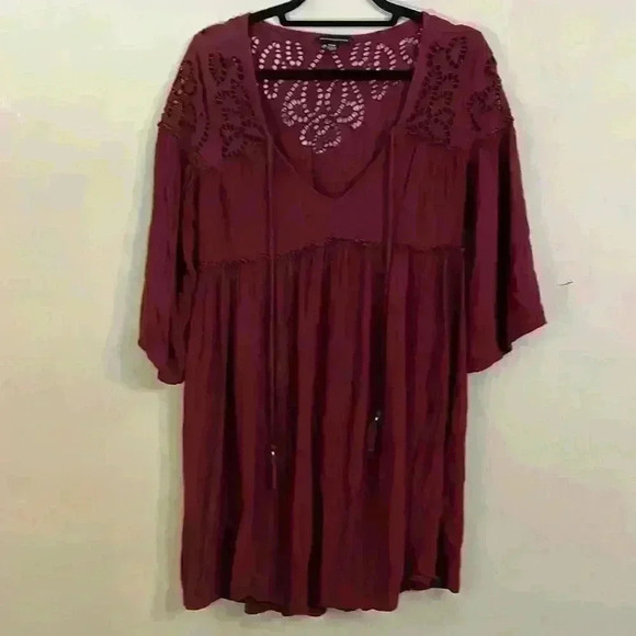 American Eagle Outfitters Dresses & Skirts - American Eagle Burgundy Bell Sleeve Tassel Dress Size Medium